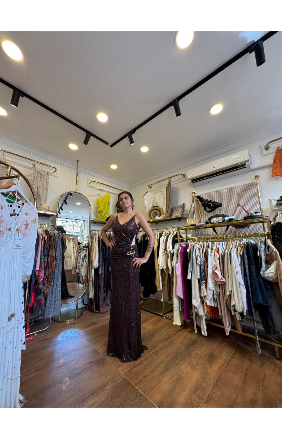 Payetli Bel Detaylı Abiye